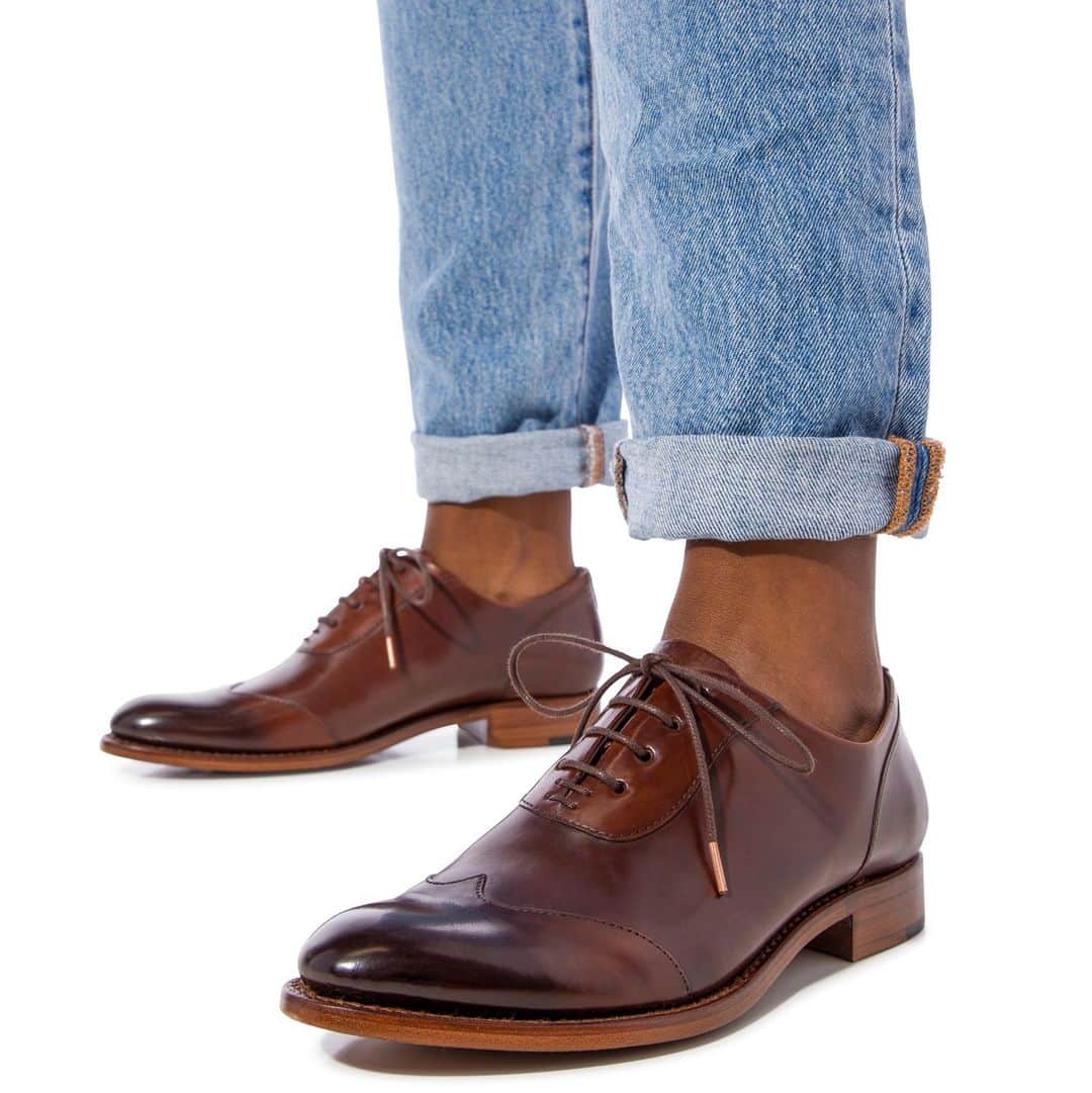 ザ オフィス オブ アンジェラ スコットのインスタグラム：「An elevated style that will see you through season after season.」