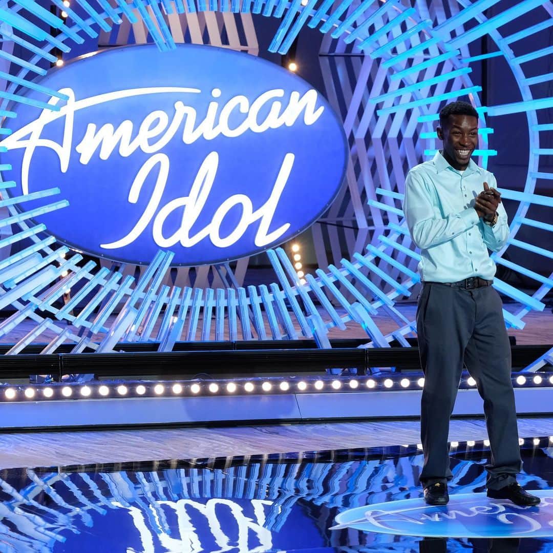American Idolさんのインスタグラム写真 - (American IdolInstagram)「What a moment, @calvin_upshaw662! It’s never too late to bare your soul and change your path. 🙏」2月22日 10時39分 - americanidol