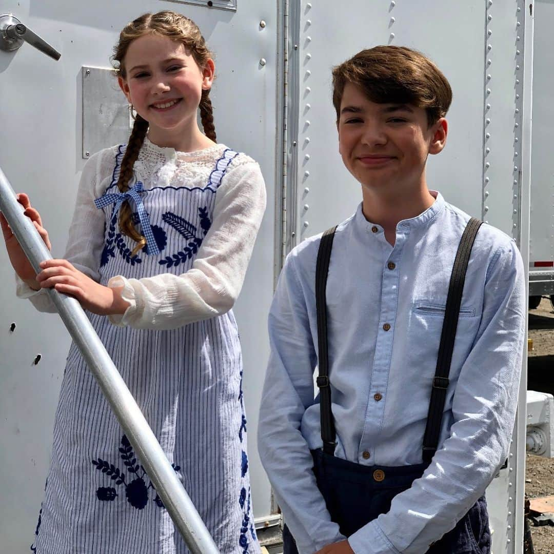 クリスチャン・マイケル・クーパーのインスタグラム：「Season 8 @wcth_tv starts soon!! See you there!  . . #Hearties #whencallstheheart #Hopevalleykids #Season8 @wcth_tv @hallmarkchannel @schearthome」