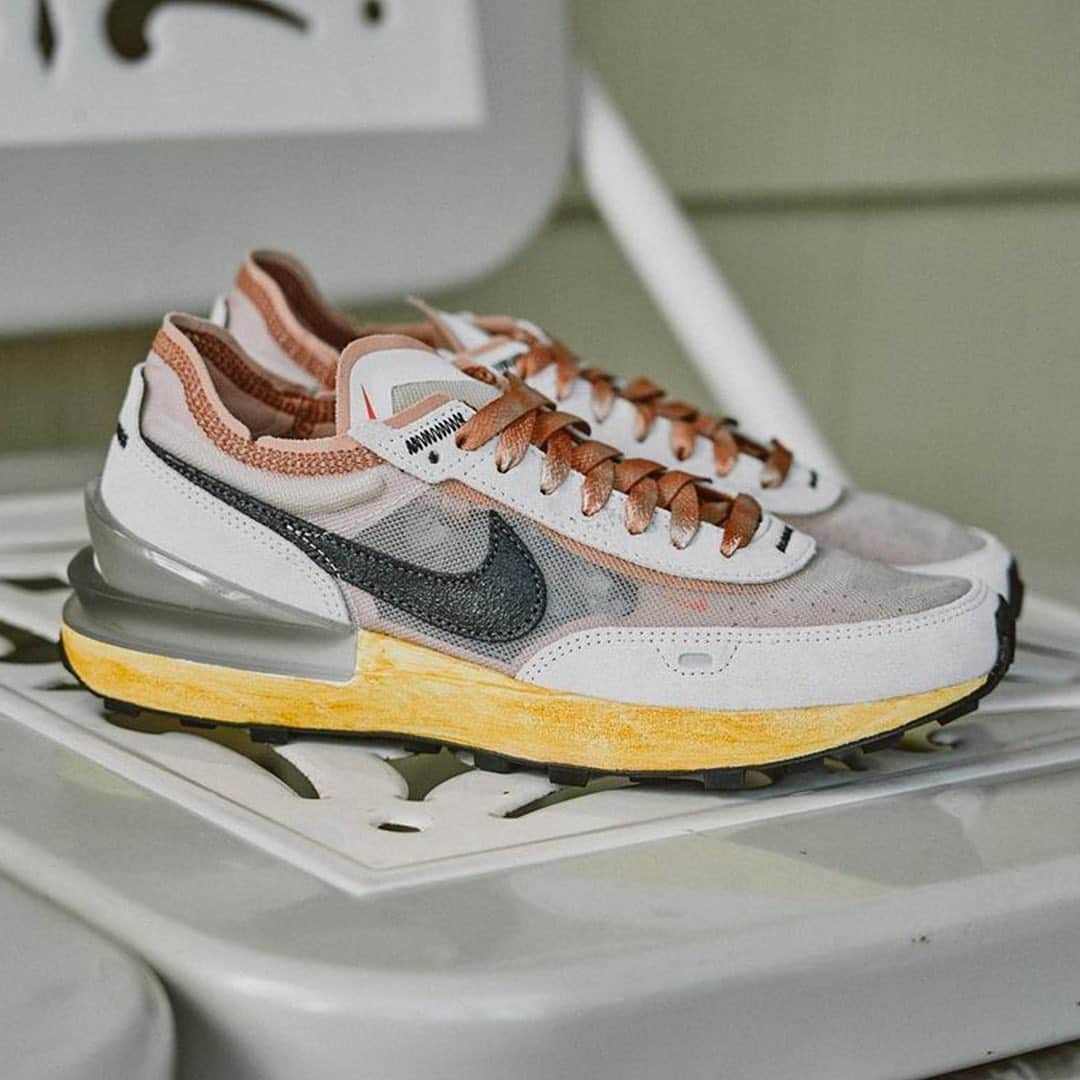 HYPEBEASTさんのインスタグラム写真 - (HYPEBEASTInstagram)「@hypebeastkicks: @thesocialstatus has announced an official release date for the Whitaker Group‘s exclusive @nike Waffle One. Conceptualized by @frankcooker, the shoe is set to arrive on February 26 via Social Status and A.P.B. for $120 USD and is limited to just 500 individually numbered pairs. ⁠⠀ Photo: The Whitaker Group」2月22日 10時56分 - hypebeast
