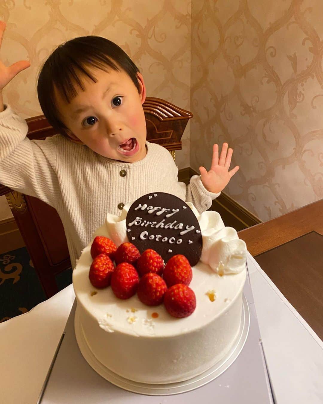 千壽公久さんのインスタグラム写真 - (千壽公久Instagram)「Happy 3rd birthday 🏰」2月22日 11時02分 - kimihisa_senju