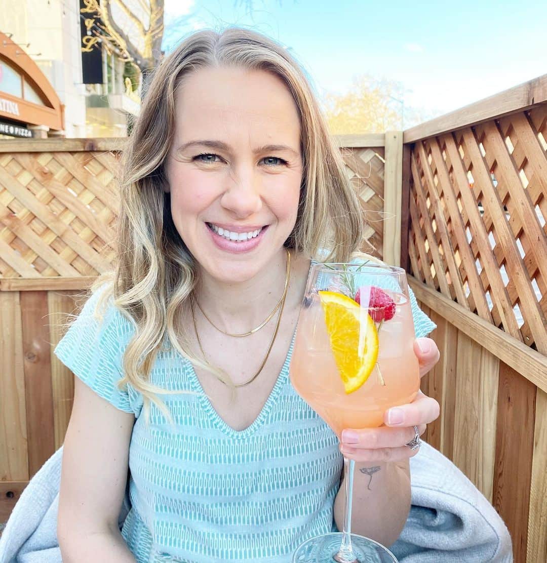 ベヴァリー・ゴーベル・ヤネズのインスタグラム：「Sunday - Funday」