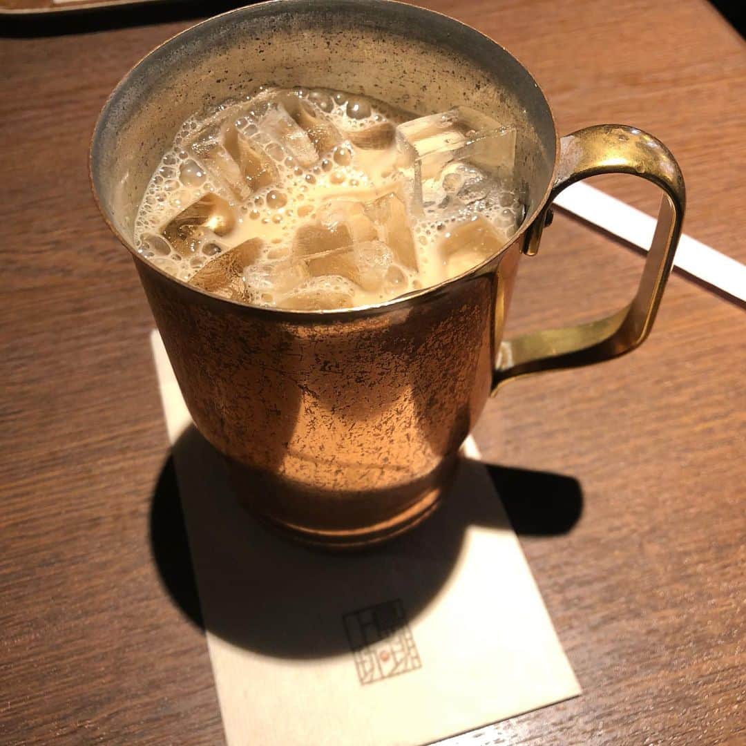 小石田純一さんのインスタグラム写真 - (小石田純一Instagram)「優雅にトレンディにティータイム。  #ティータイム #カフェ #上島珈琲店 #コーヒー #アイスコーヒー #黒糖コーヒー」2月22日 11時20分 - koishida.trendy