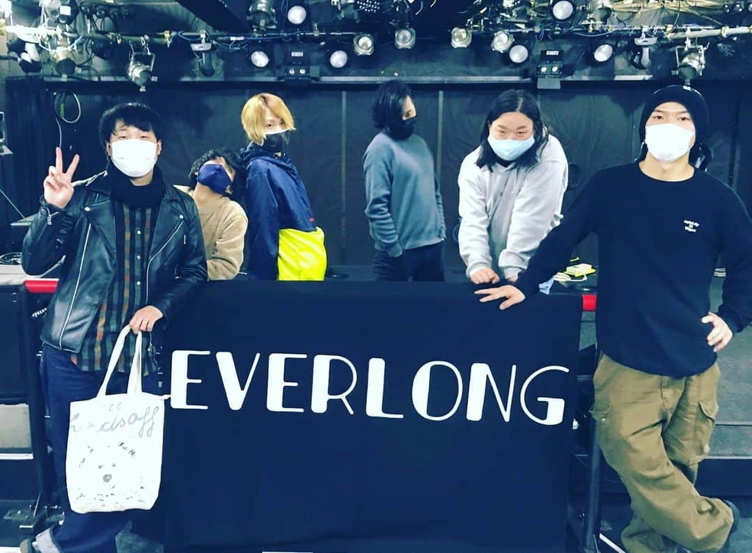 BUZZ THE BEARSのインスタグラム：「EVERLONG Best Album  「EVERLONG」 Release Tour 岡山CRAZYMAMA 2nd Roomありがとうございました！  また来ます！  #エバロン #BUZZ THE BEARS」