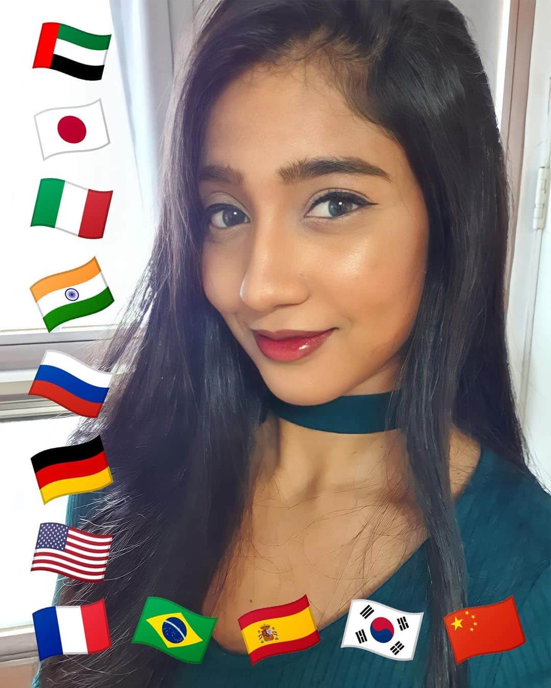 YouTubeさんのインスタグラム写真 - (YouTubeInstagram)「Leave a comment in your mother language and see if @polyglot.stories can understand. 🇪🇸🇫🇷🇰🇷🇮🇳🇧🇷🇪🇬 Christine speaks *12* languages and is playing a multilingual game in today’s Story. 🔼 #InternationalMotherLanguageDay」2月22日 3時02分 - youtube