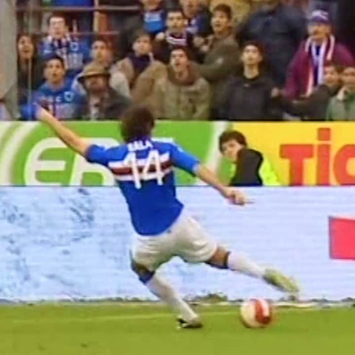 UCサンプドリアのインスタグラム：「📽 𝗙𝗼𝗿𝘀𝗲 𝗻𝗼𝗻 𝘁𝘂𝘁𝘁𝗶 𝘀𝗮𝗻𝗻𝗼 𝗰𝗵𝗲...  #Sala è - insieme con #Rossi - il cognome più ricorrente tra i calciatori della nostra storia. Ben 4️⃣ hanno vestito la maglia blucerchiata: Patrizio, Maurizio, Luigi e Jacopo.   L’ultimo gol, in #SampTorino 2007/08, è del difensore Luigi che oggi spegne 47 candeline. 🥳」
