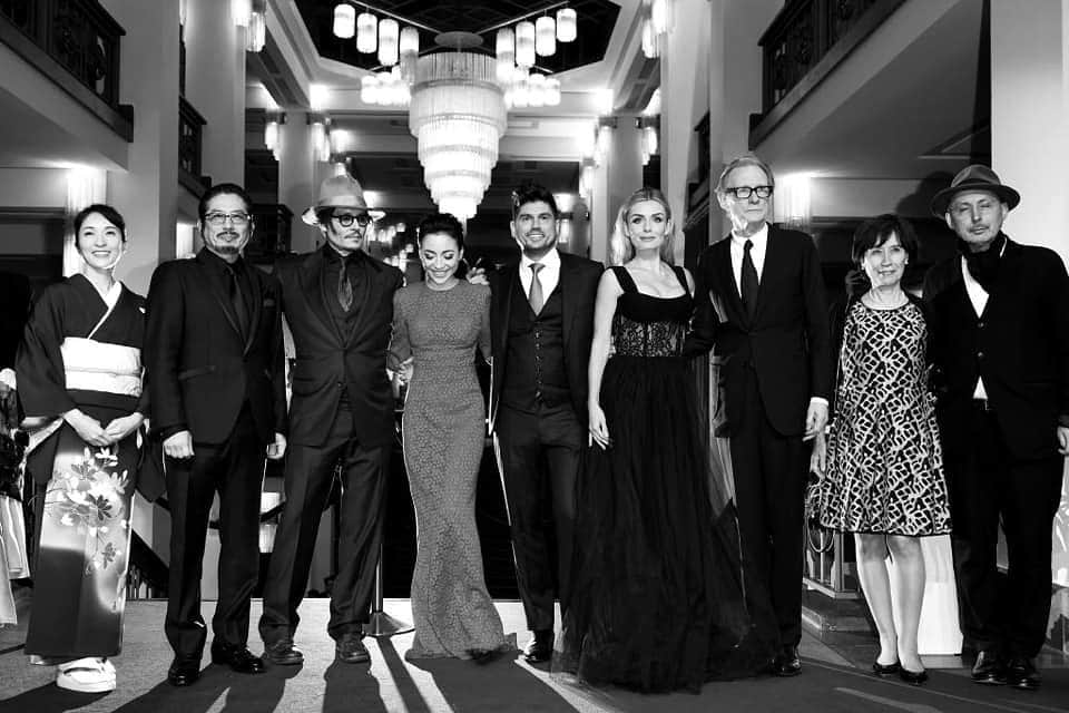 キャサリン・ジェンキンスのインスタグラム：「How can this be a year ago today? Feels like an age and a different world since we stood on the red carpet of the Berlin Film Festival. (Think this is also the last time Andrew & I had a grown ups night out!) 🙈❤️ #Minamata」