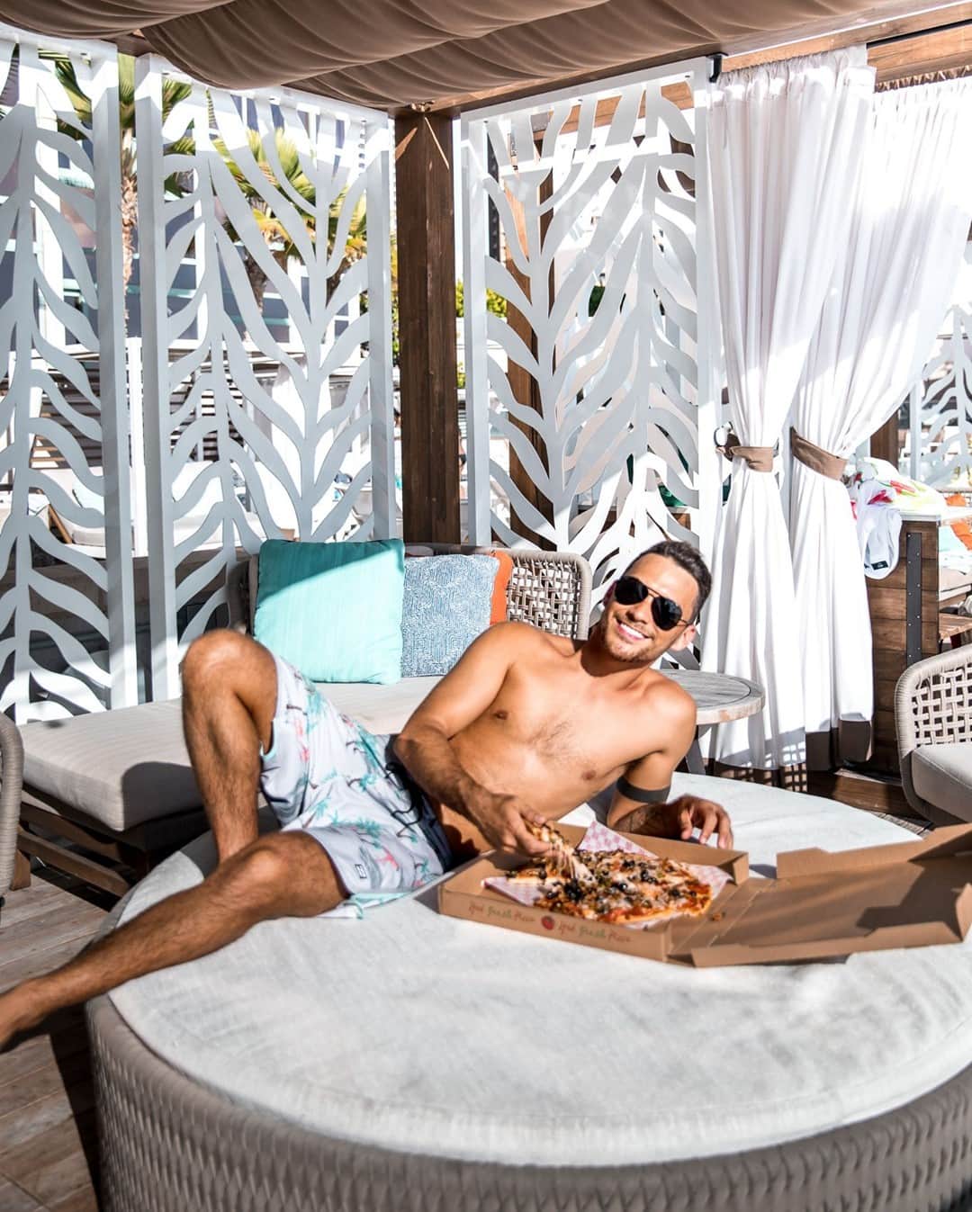 Prince Waikikiのインスタグラム：「Soak up the sun in one of our popular cabanas and cabana packages. Call us today to reserve your experience. #PrinceWaikiki  Photo by: @wanderlustyleblog」