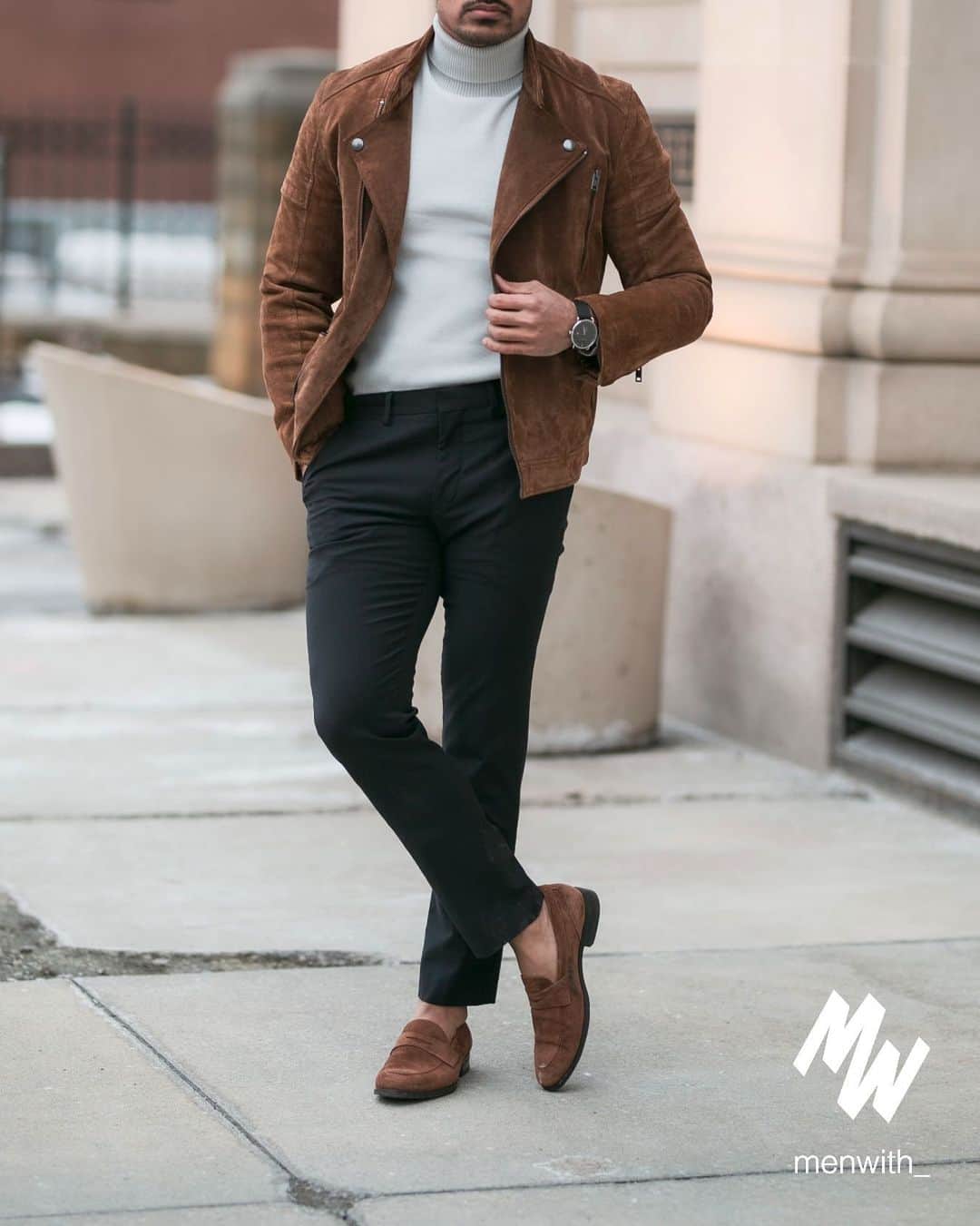 Men Withのインスタグラム：「Great photo of our dear friend @dappergillstyle 👌🏽 #menwithstreetstyle」