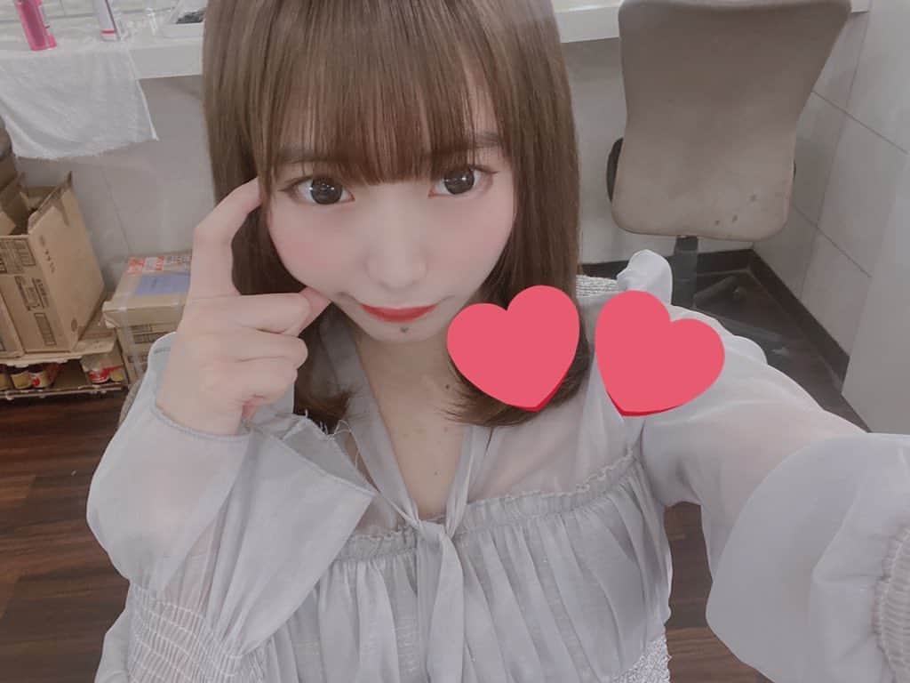 麻衣愛のインスタグラム：「前髪切ったのよ🐰  ﻿ ﻿ #ひめかわいい #最凶ロック　#グラビア　#グラビア﻿ #グラドル　#ひめかわいい　#portrait﻿ 🇺🇸 #Cosplayer #Idol #Model #follow  #follome #Japanese ﻿ #kol ﻿ ﻿ 🇨🇳 #自拍　#角色扮演 #偶像 #模型 可爱 #关注  #关注我 #关注者 #日语 ﻿ ﻿ ﻿ 🇰🇷 #셀카 #코스프레 #아이돌 #모델 #귀여운 #팔로우 #나를따르라」