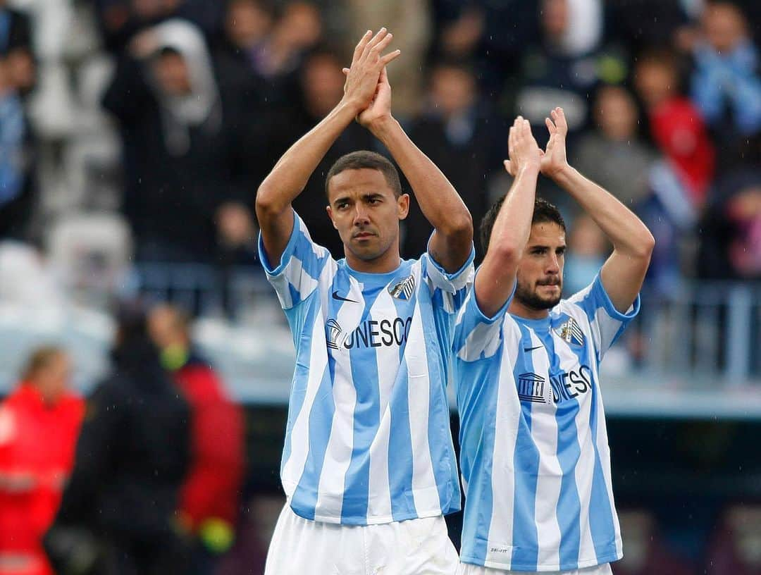 ウェリグトンのインスタグラム：「Hoy como siempre con mi corazón en La Rosaleda. Vamos Málaga a por todas💙💙💙」