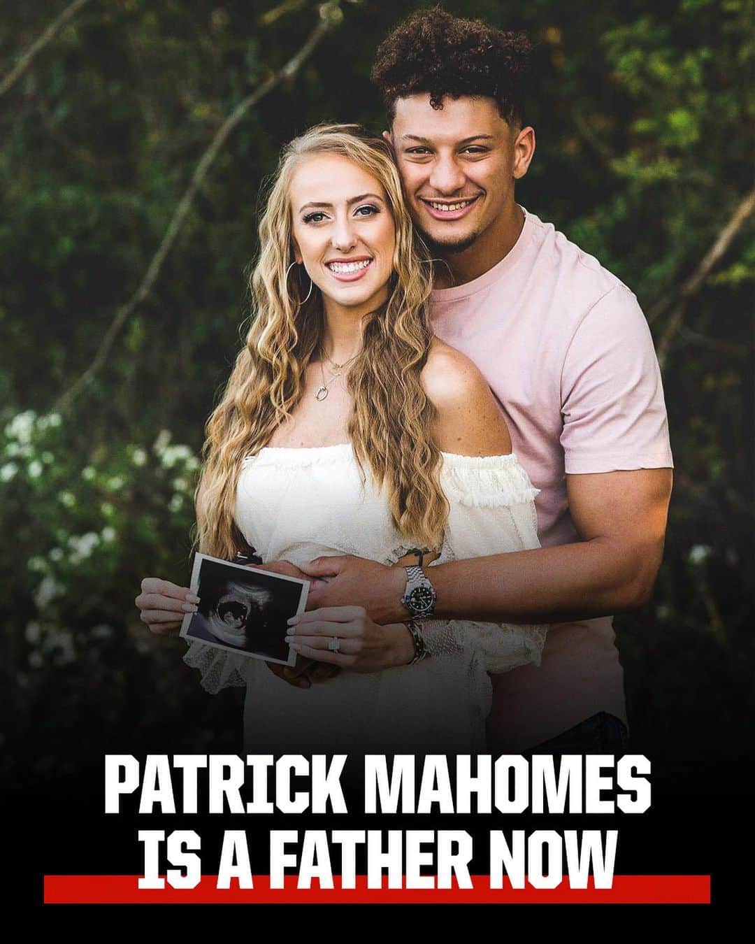 espnのインスタグラム：「Patrick Mahomes’ family welcomed a baby girl on Saturday ❤️」