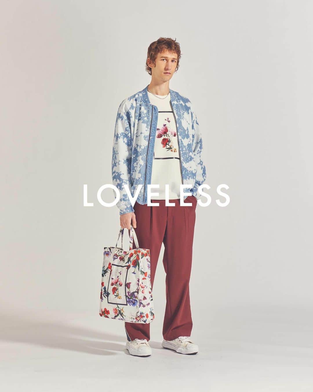 LOVELESS/GUILD PRIME 公式アカウントのインスタグラム：「Coming soon. nowartt for LOVELESS wil be available from 25th Feb in stores and on LOVELESS onlinestore.  アートディレクター兼デザイナー足立豊樹によるヘリテイジ × モダンアートを取り入れた テキスタイルグラフィックブランドnowarttとのコラボレーションアイテムをウィメンズ、メンズともに豊富なラインナップで2/25(木)より各ショップ及びオンラインストアで発売開始いたします。  @nowartt  #loveless #21ss #loveless_men #loveless_women #loveless_select #newseason #newarrival  #nowartt #art #textile  #collaboration  #ラブレス #ラブレスセレクト #ノワート #テキスタイルデザイン  #テキスタイルグラフィック」