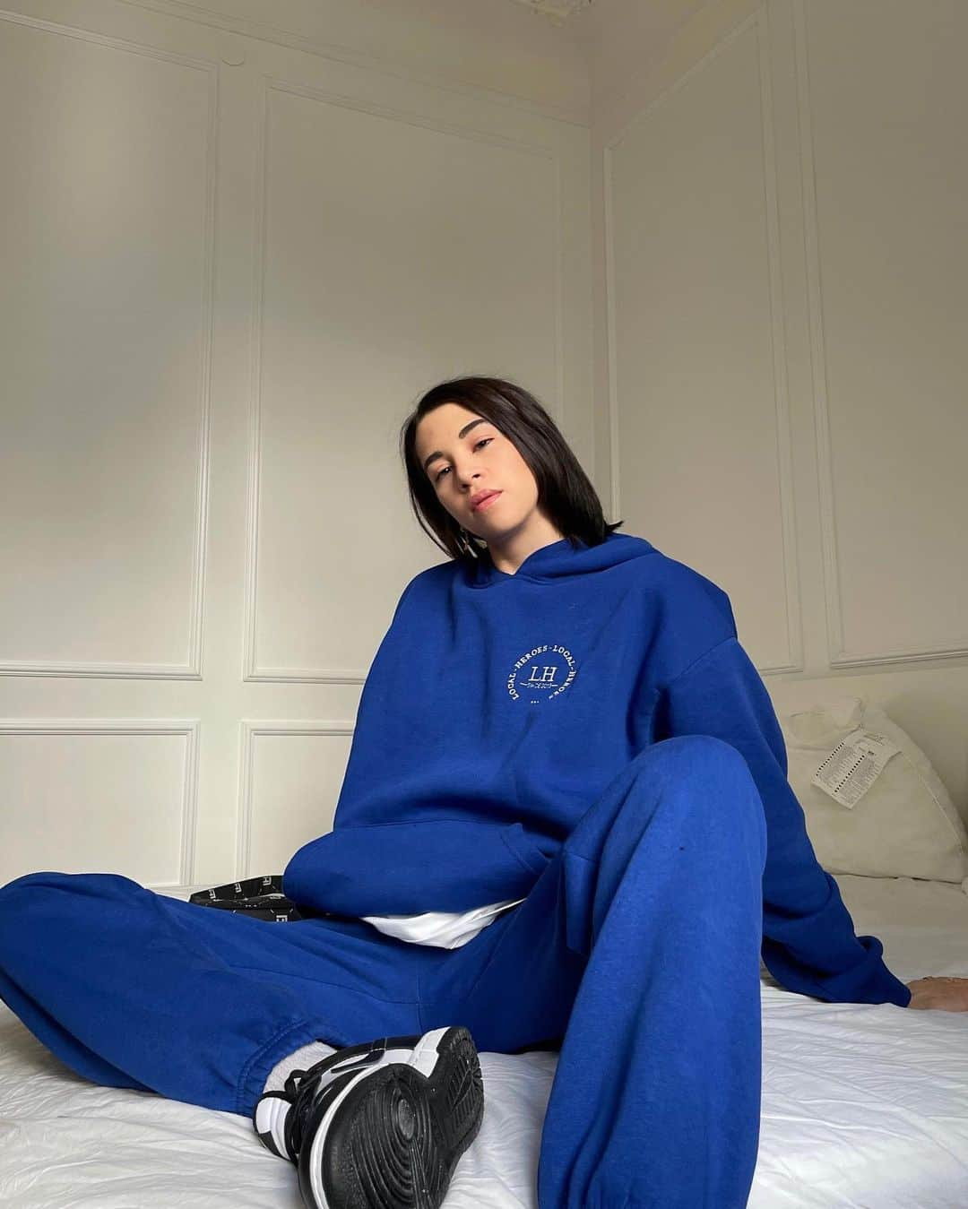 LOCAL HEROESさんのインスタグラム写真 - (LOCAL HEROESInstagram)「Be careful with me 💙/@adventures_of_fed in our LH CLUB royal blue set」2月22日 19時41分 - localheroes