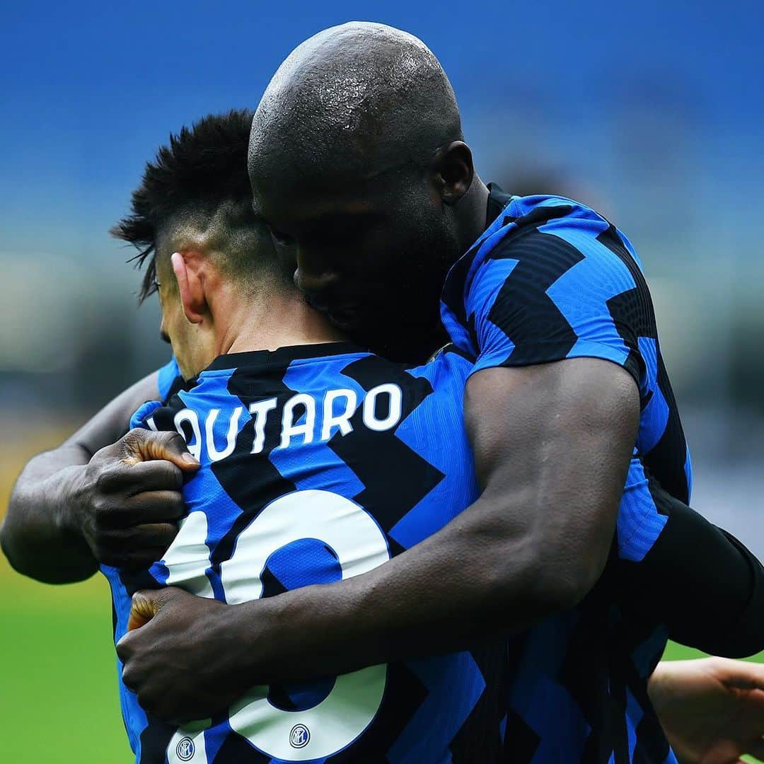 インテルナツィオナーレ・ミラノさんのインスタグラム写真 - (インテルナツィオナーレ・ミラノInstagram)「LU-LA 🥰🖤💙 Four of @romelulukaku’s five assists in #SerieA this season have been for @lautaromartinez. #Inter #ForzaInter #Lukaku #Lautaro  #NotForEveryone #Football」2月22日 19時42分 - inter