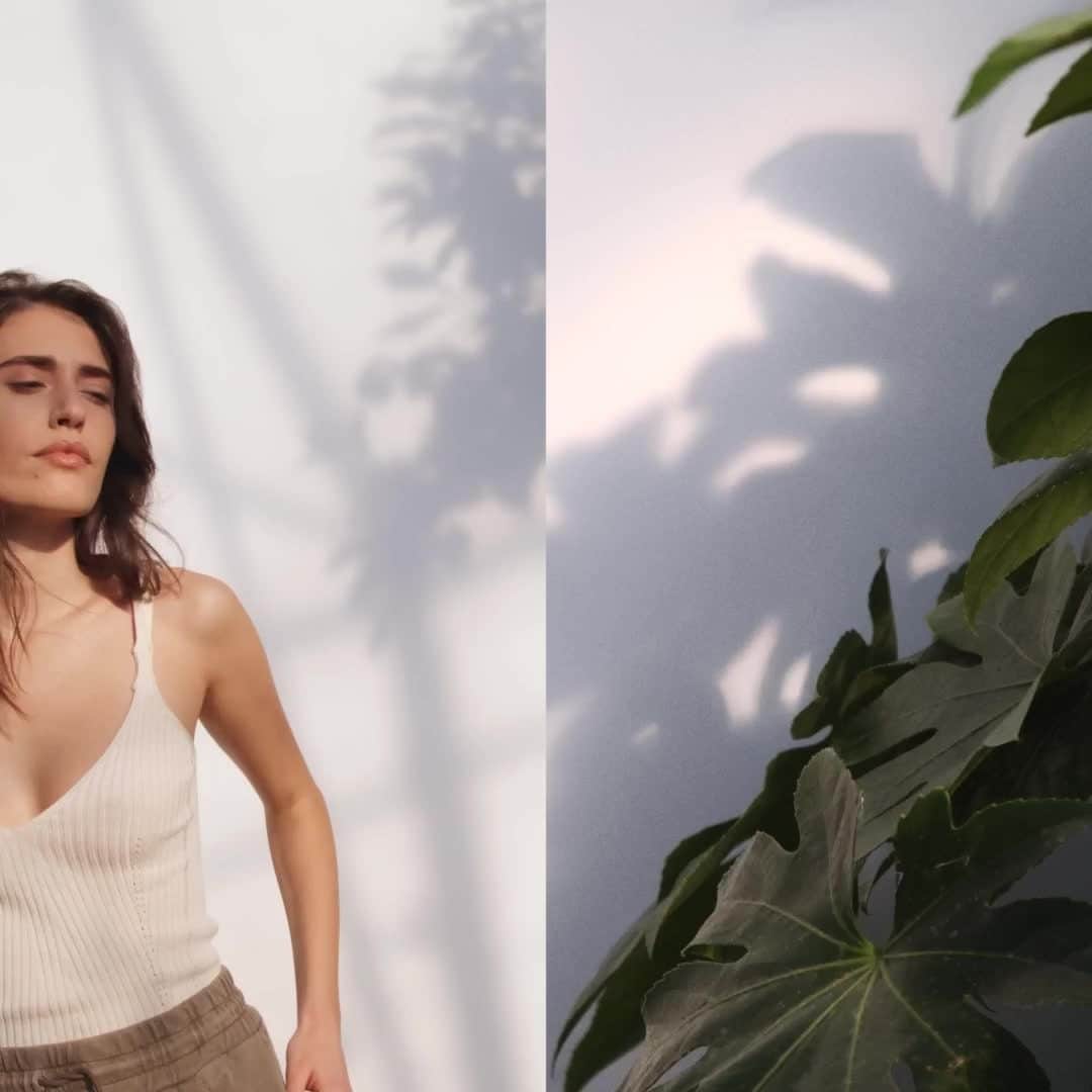 のインスタグラム：「Springtime: we are obsessed with our shades of green. Try matching them in your looks! #DondupWoman #DondupSS21」