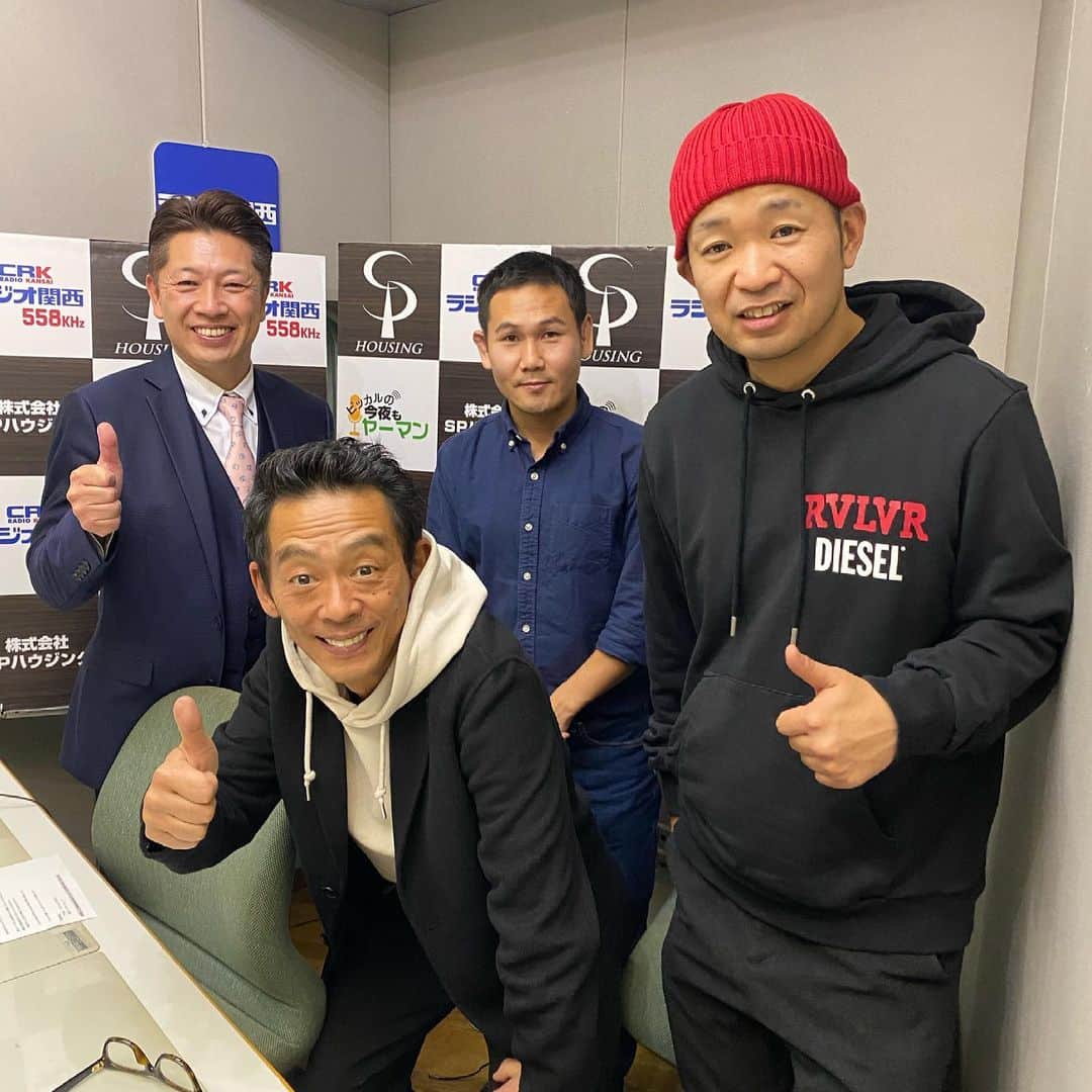 ぜんじろうのインスタグラム：「ラジオ関西」