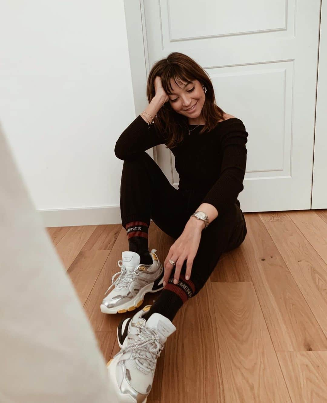 セラフィーニさんのインスタグラム写真 - (セラフィーニInstagram)「Stay home in style. Totally in #love with this comfy look by @chiapiscedda with our Stella Customizable LTD! ❤️⁠ #WeAreSerafini #SerafiniShoes⁠ .⁠ .⁠ .⁠ #fashionblogger #styleicon #fashionistas #travelgirl #modellife #fashionblogger #limitededition #customshoes⁠ #custom #sneakers #shoes #fashion #sneaker #sneakersaddict #style #sneakerheads #streetwear #ootd #converse #adidas #streetstyle #igsneakercommunity  #sneakerporn #sneakerholics #sneakerfreaker #footwear #shoesaddict」2月22日 20時30分 - serafiniofficial