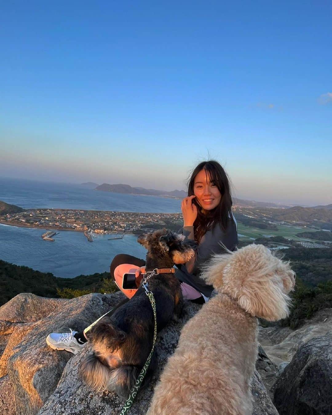 のインスタグラム：「この景色を求めてみんなで頑張った🐾⛰👣自然って癒される🦋 #登山 #糸島 #立石山 #休日の過ごし方 #アウトドア」