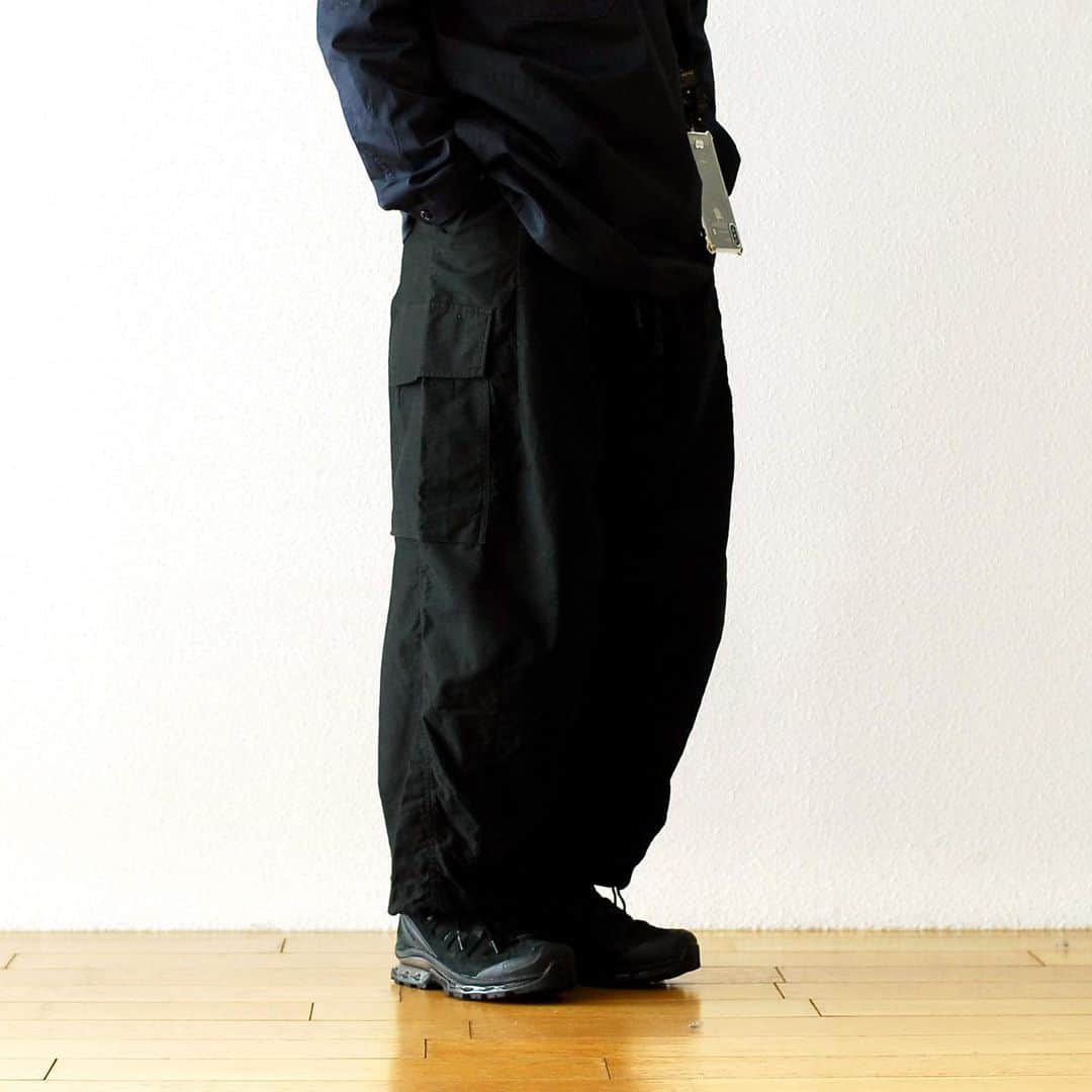 のインスタグラム：「_ Needles / ニードルズ "H.D Pant - BDU - " ¥20,900- _ 〈online store / @digital_mountain〉 https://www.digital-mountain.net/shopdetail/000000007416/ _ 【オンラインストア#DigitalMountain へのご注文】 *24時間受付 *15時までのご注文で即日発送 *1万円以上ご購入で送料無料 tel：084-973-8204 _ We can send your order overseas. Accepted payment method is by PayPal or credit card only. (AMEX is not accepted)  Ordering procedure details can be found here. >>http://www.digital-mountain.net/html/page56.html _ 本店：#WonderMountain  blog>> http://wm.digital-mountain.info _ #NEPENTHES #Needles #ネペンテス #ニードルズ _ 〒720-0044  広島県福山市笠岡町4-18  JR 「#福山駅」より徒歩10分 #ワンダーマウンテン #japan #hiroshima #福山 #福山市 #尾道 #倉敷 #鞆の浦 近く _ 系列店：@hacbywondermountain _」