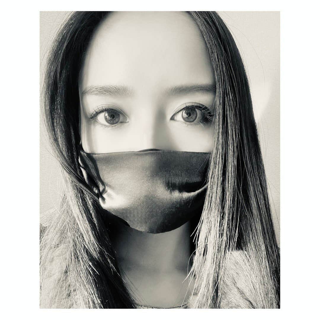 のインスタグラム：「#不意打ち #インナーマスク便利  今週も楽しめますように🌹」