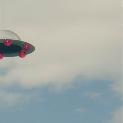 吉祥寺PARCOのインスタグラム：「🛸﻿  ﻿ 〓〓〓〓〓〓〓〓〓〓〓〓〓〓〓〓﻿ 吉祥寺パルコ は 40周年 を 迎えた！﻿ 〓〓〓〓〓〓〓〓〓〓〓〓〓〓〓〓﻿ ﻿ 皆様への感謝をこめて、﻿ 3月19日より #吉祥寺パルコ40周年キャンペーン﻿ を開催いたします。﻿  ﻿ わくわくする気持ちを皆様にお届け。﻿ （そして、この謎の飛行物体は…？）﻿  ﻿ 詳しくは吉祥寺パルコHPまたは﻿ プロフィールURLよりチェック。﻿ ﻿ #吉祥寺 #パルコ #吉祥寺パルコ #parco﻿ #吉祥寺パルコ40周年 #40周年 #40歳﻿ #kichijoji #ufo ?」