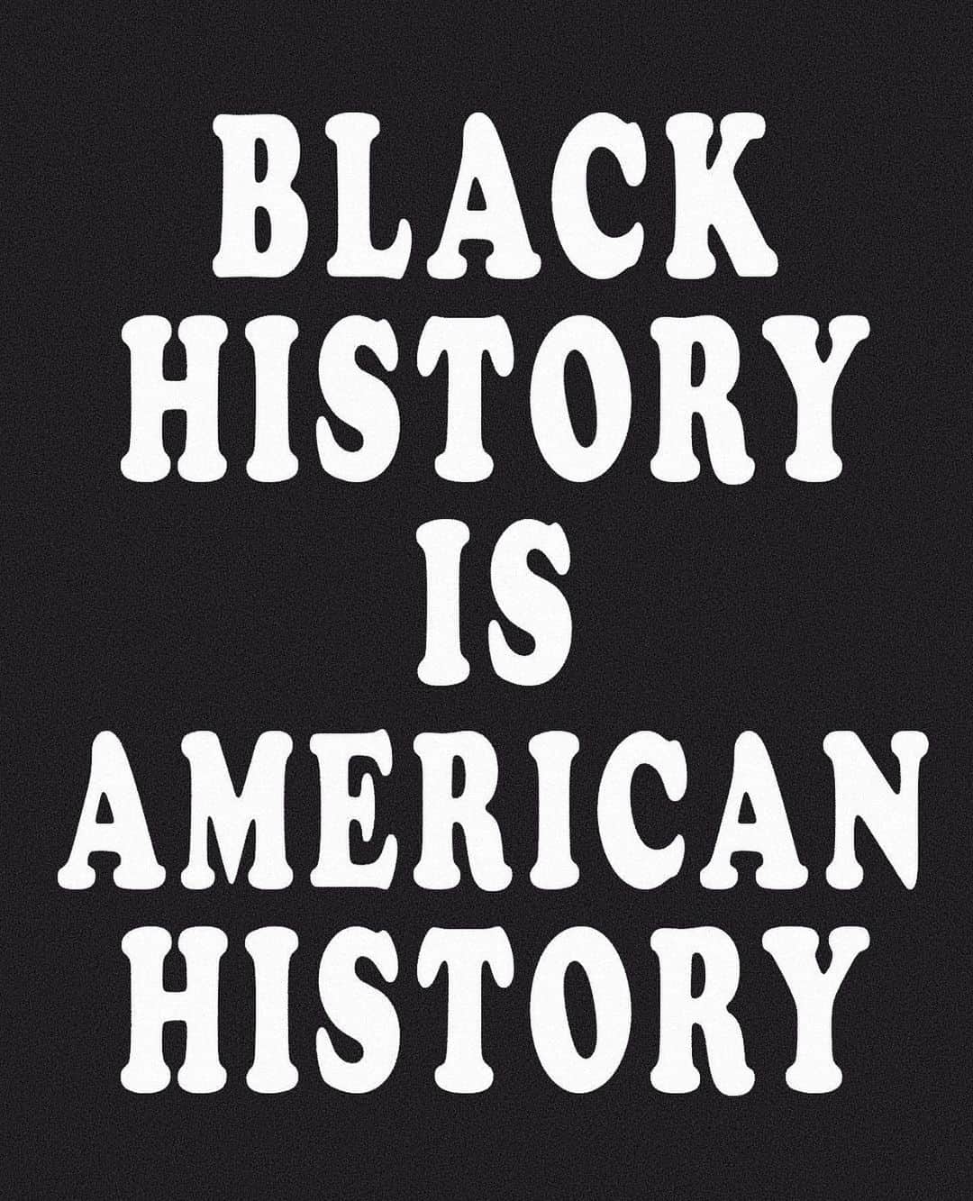 テス・ホリデーのインスタグラム：「🗣Black History Month is American History! 🗣The month is nearly over & I just realized that despite sharing about how important this month is in my stories the past few weeks, I haven’t done a post & it’s important to take up space on my feed about this as well. Taking my friend @domrobxrts lead (who created these great infographs- follow her!) I want to share some of my favorite Black creators that I want y’all to give a follow & check out!   @hantisedeloubli  @ericachidi @findingpaola @rainbowchatman @bloomandplume @jaraeholieway @rachelisabelle @zelieforshe @candacereels  @afroglory_ @jezra_m @themariahmoore @jibri  @ariasaid @natalieispoetry @nailsbymimi @kendramorous  Please tag your favorite Black creators to that we should all follow in the comments as well. I will choose as many as I can to highlight in my stories too! Lastly, make sure to *credit* Black folks work appropriately when/if you share them as well (& not the hater tag, a real ass tag with their username, etc). 💘 #blackhistorymonth #payblackcreators」