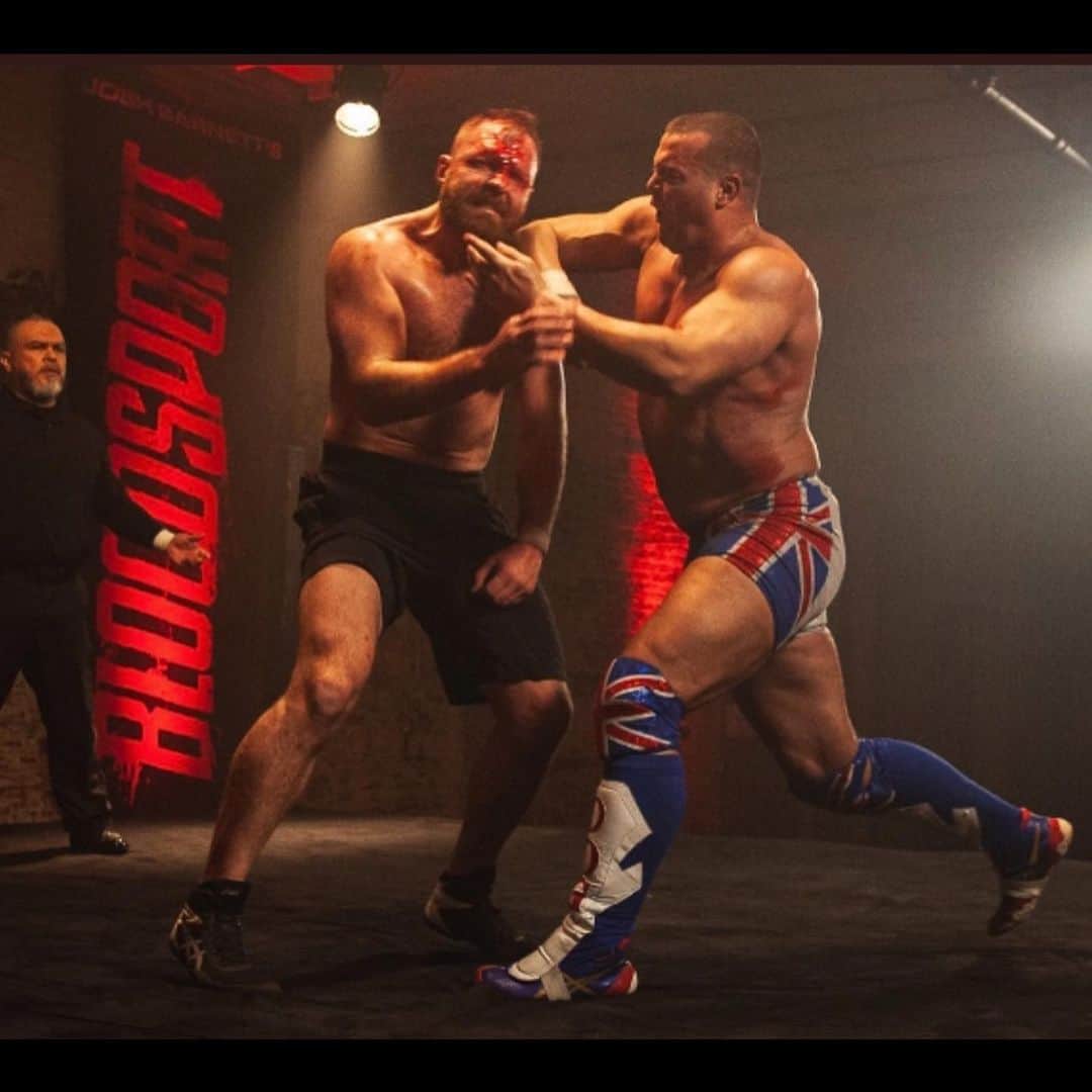 のインスタグラム：「As the great Maximus Decimus Meridius once said “For what we do in life echoes in eternity.” 🐲🔥 🤼‍♀️」