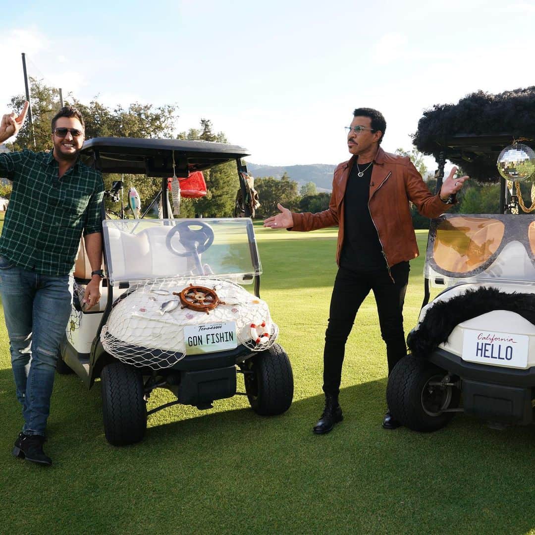 American Idolさんのインスタグラム写真 - (American IdolInstagram)「Heads up, West Coast! ⛳️ Season FORE continues right now on ABC! @lukebryan @lionelrichie」2月22日 12時57分 - americanidol