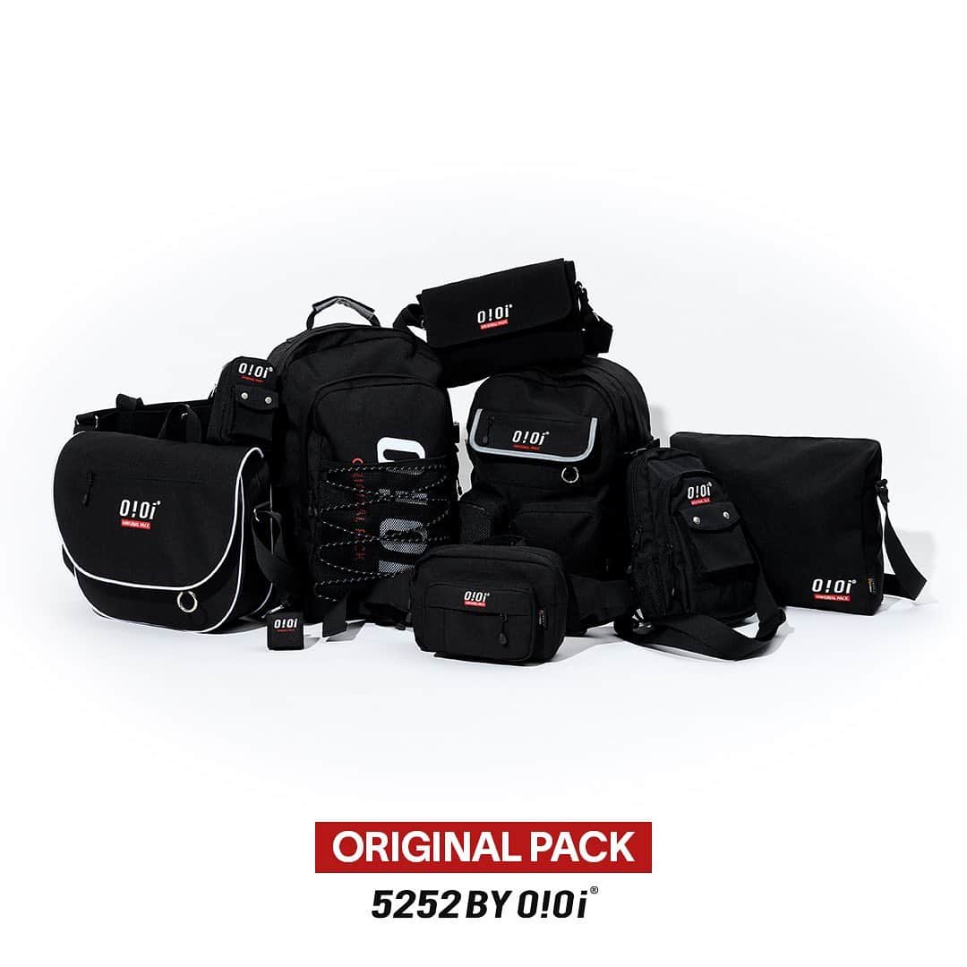 Second Brand Of O!Oiのインスタグラム：「Always With ORIGINAL PACK ONLINE OPEN 10% OFF  5252 BY O!Oi 에서 오랜 시간의 인큐베이팅을 통해 첫 가방 라인 ORIGINAL PACK 을 선보입니다.   높은 퀄리티와 내구성을 자랑하며, 데일리한 디자인으로 오리지널팩만의 새로운 라이프스타일을 제안합니다.   지금 바로 공식 온라인 스토어에서 10% 할인 혜택과 함께 만나보세요!   * ORIGINAL PACK 발매기념 10% OFF (2/22-3/1) * 5만원 이상 구매 시 5252 BY O!Oi 로고 볼펜 증정! (선착순 한정)  52-52.co.kr」
