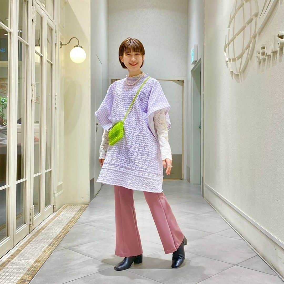 のインスタグラム：「🔮【 GHOSPELL 】🔮 . new arrival . one piece item no : 6126-2925 price : ¥13,800+tax . bag item on : 6145-441 price ¥5,800+tax . . @beams_kobe ☎️078-335-2720 #beams#bprbeams#beamsplus#beamsboy#raybeams#kodomo#beamst#instafashion#instagood#outfit#outfitoftheday#fashion#ootd#beamskobe#kobe#japan#sisterjane#ビームス#レイビームス#ビームスボーイ#こどもビームス」
