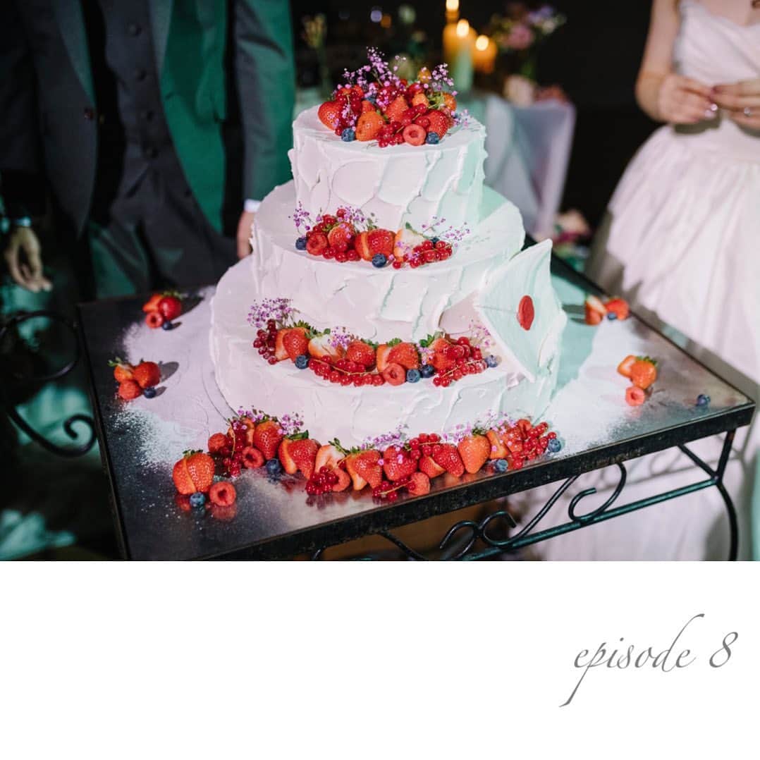 結婚式場 ヴィラ・デ・マリアージュ宇都宮のインスタグラム：「﻿ ﻿ ﻿ ﻿ wedding story...﻿ ﻿ ﻿ ﻿ ﻿ #宇都宮花嫁﻿ #宇都宮結婚式場﻿ #宇都宮結婚式﻿ #maisondeblanche﻿ #weddingdress﻿ #ウェディングドレス﻿ #結婚式﻿ #プレ花嫁﻿ #ウエディング﻿ #結婚式準備﻿ #前撮り﻿ #ウエディングフォト﻿ #wedding﻿ #weddingday﻿ #結婚指輪﻿ #茨城﻿ #宇都宮結婚式場﻿ #インポートドレス﻿ #美容好きな人と繋がりたい﻿ #インスタ映え﻿ #ヒロサワシティ﻿ #フォトウエディング﻿ #おしゃれさんと繋がりたい﻿ #科学的な美﻿ #パーソナルカラー宇都宮﻿ #2021春婚﻿ #栃木結婚式場﻿ #ブーケ﻿ #花﻿ ﻿」