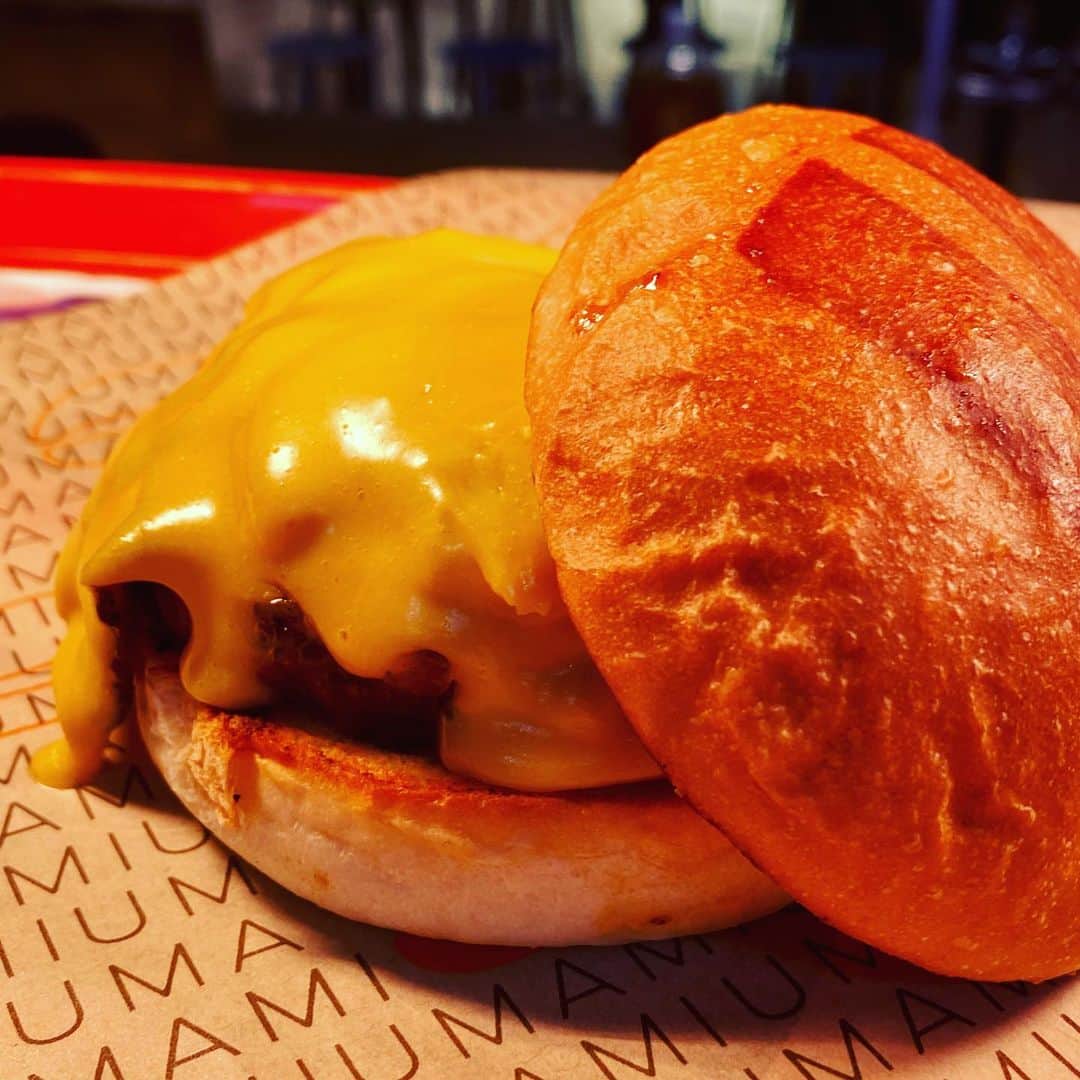 umamiburgerjpnのグルメインスタ