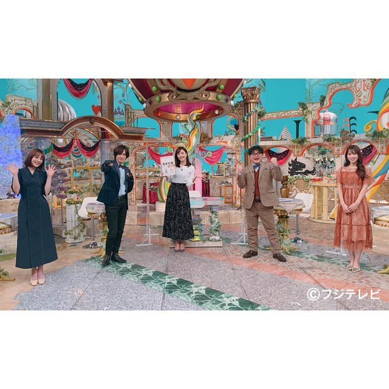 小澤陽子さんのインスタグラム写真 - (小澤陽子Instagram)「𝚊𝚝 𝚠𝚘𝚛𝚔☻  週末お借りした衣装たち👗💙  袖や裾、背面など、、 ディテールが可愛い物が多かったです🥺✨  #衣装 #アナウンサー衣装  #週末 #フジテレビ #土曜25時15分から #馬好王国 #日曜11時58 分から#BSフジニュース #日曜15時から　#BSスーパーKEIBA #競馬キャスター #アナウンサー #衣装 #コーディネート #アナウンサーコーデ #ヘアスタイル #ポニーテール #ハーフアップ #コーデ #本日の髪型と衣装🌸」2月22日 14時09分 - yoko.ozawa729