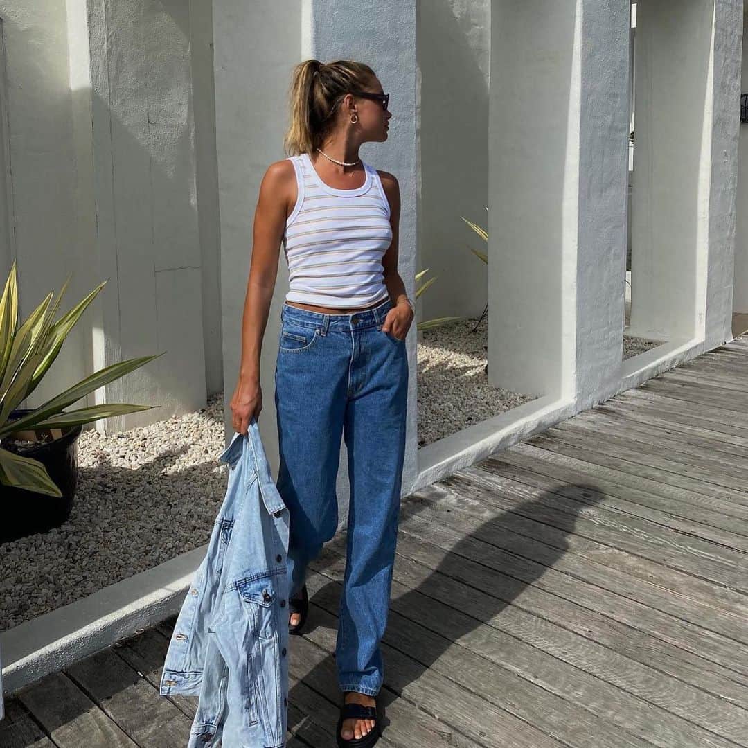 COTTON ONのインスタグラム：「Denim for daaays 💙〰️ #TapToShop #DOITINDENIM  #MyCottonOn @edenkannourakis」