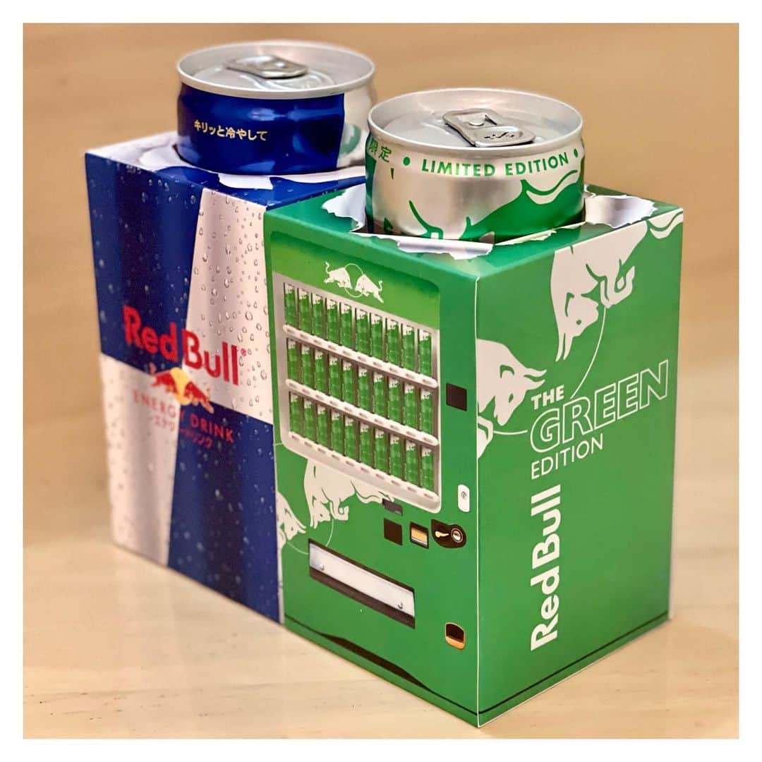 Saschaさんのインスタグラム写真 - (SaschaInstagram)「#グリーンエディション さわやかなライム風味で美味しい！ #redbull #greenedition」2月22日 14時37分 - sascha348