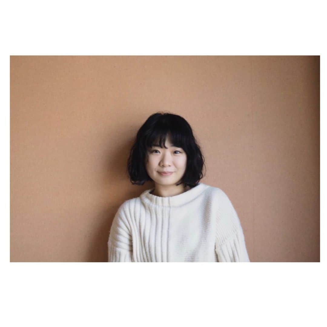 相馬有紀実のインスタグラム：「『クランクイン塩原ン』で一緒だった @masayukikaki  ことかっきーが撮影合間に撮ってくれました📷 1枚目→旅館の壁使ったら宣材写真できた！ 2枚目→セクシーに撮られるぞ！からのあれれ？不幸な女みたいになった（笑） 3枚目→座敷童子（笑）！  かっきーありがとう！！！  #photo #portrait #写真 #クランクイン塩原ン #那須塩原」