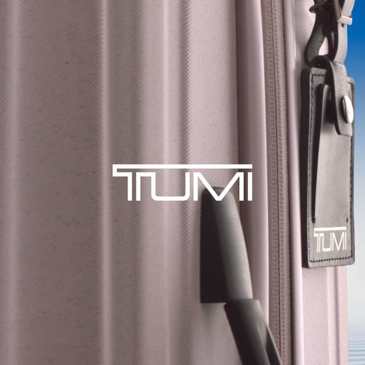 のインスタグラム：「Integrated with sustainably sourced materials, TUMI V4 cases have a sleek matte finish available in soothing neutrals. #PerfectingTheJourney #SustainableByChoice」