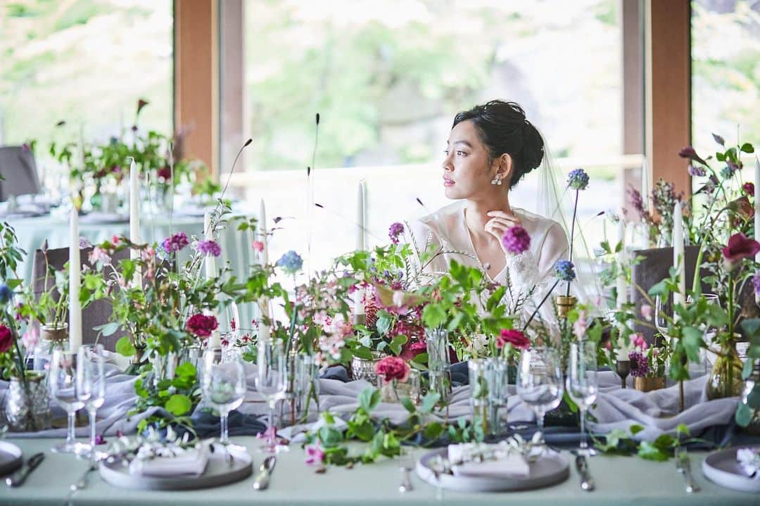 ガーデンレストラン徳川園のインスタグラム：「🌱 『名古屋で和婚と言えば徳川園』 尾張徳川家300年以上の歴史と伝統 四季折々の花木が咲き誇る日本庭園が おふたりの大切な1日をおもてなし致します ・ 他のお写真は下記アカウントより  @tokugawaen_wedding_location ▶︎徳川園ロケーションaccount  @tokugawaen_wedding_wastyle ▶︎和装スタイルaccount  @tokugawaen_wedding_report ▶︎ウエディングレポートaccount  ****************** ウエディングのお問い合わせは プロフィール欄のURL公式HPからどうぞ🎵 Heritage Bridal Collection ガーデンレストラン徳川園 http://www.heritage.jp/tokugawaen/ ☎︎0120-677-875」