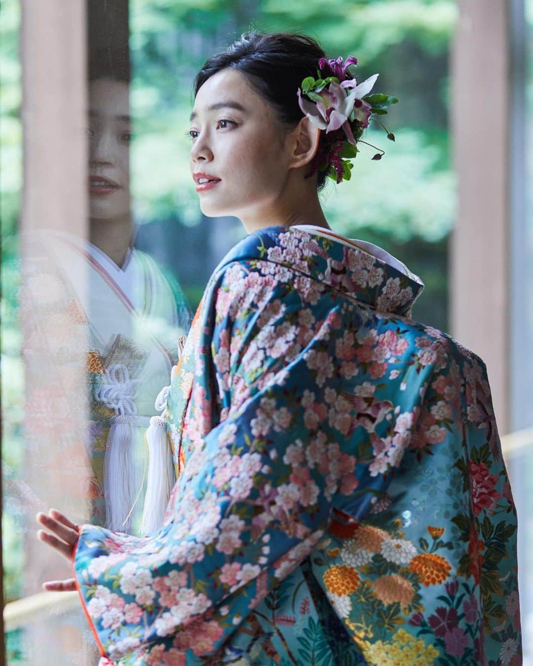 ガーデンレストラン徳川園のインスタグラム：「🌱 『名古屋で和婚と言えば徳川園』 尾張徳川家300年以上の歴史と伝統 四季折々の花木が咲き誇る日本庭園が おふたりの大切な1日をおもてなし致します ・ 他のお写真は下記アカウントより  @tokugawaen_wedding_location ▶︎徳川園ロケーションaccount  @tokugawaen_wedding_wastyle ▶︎和装スタイルaccount  @tokugawaen_wedding_report ▶︎ウエディングレポートaccount  ****************** ウエディングのお問い合わせは プロフィール欄のURL公式HPからどうぞ🎵 Heritage Bridal Collection ガーデンレストラン徳川園 http://www.heritage.jp/tokugawaen/ ☎︎0120-677-875」