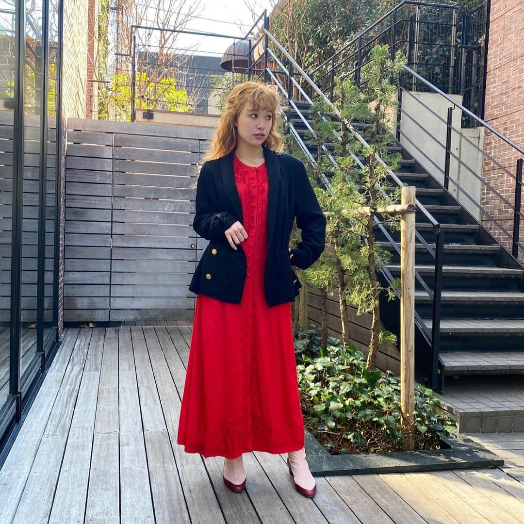PUNK CAKEのインスタグラム：「•back sun motif double buton jacket •red embroidery dress【SOLD】  #punkcake  #vintage #vintageclothing  #80sfashion  #古着 #古着コーデ  #古着女子 #レディース古着　 #原宿 #harajuku  #harajukufashion  #原宿古着屋 #東京古着屋  #古着屋巡り #古着通販」