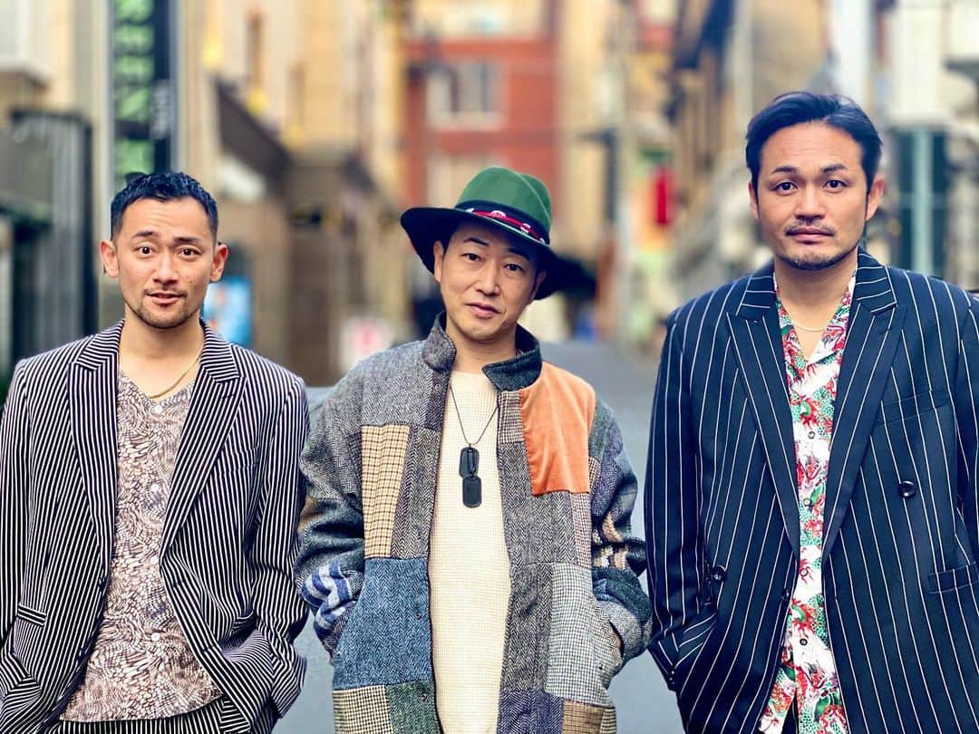 純悪のインスタグラム：「純悪×SEAMO 今月、怒涛の作品公開♪ お楽しみに！！ #純悪 #SEAMO #👊🏻 #👺」