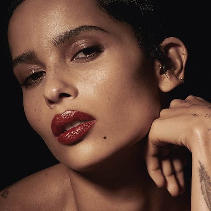 Yves Saint Laurent Beautyさんのインスタグラム写真 - (Yves Saint Laurent BeautyInstagram)「Zoë Kravitz is back for another highly coveted, deeply personal, limited edition lipstick collection: Zoë x YSL Beauty Red Stories Collection. Featuring eight new shades of the iconic ROUGE PUR COUTURE FORMULA, @zoeisabellakravitz takes you on a world tour of the places that make her dream. “I wanted to bring everyone on a journey that would show the key places in my life”. New York: Paris: London: Los Angeles…  Zoë wears ROUGE PUR COUTURE in N° 149: Midnight LA #yslbeauty #rougepurcouture #zoekravitz #redstoriescollection」2月22日 18時13分 - yslbeauty