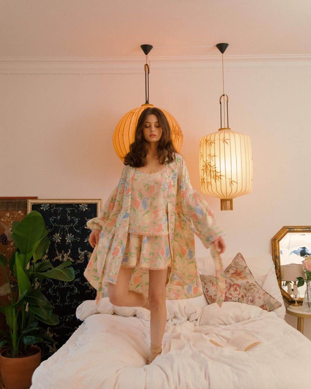 バイティモのインスタグラム：「Monday’s - what do you think: the best or worst day of the week!? 🍥 #bytimo #youarebeautiful」