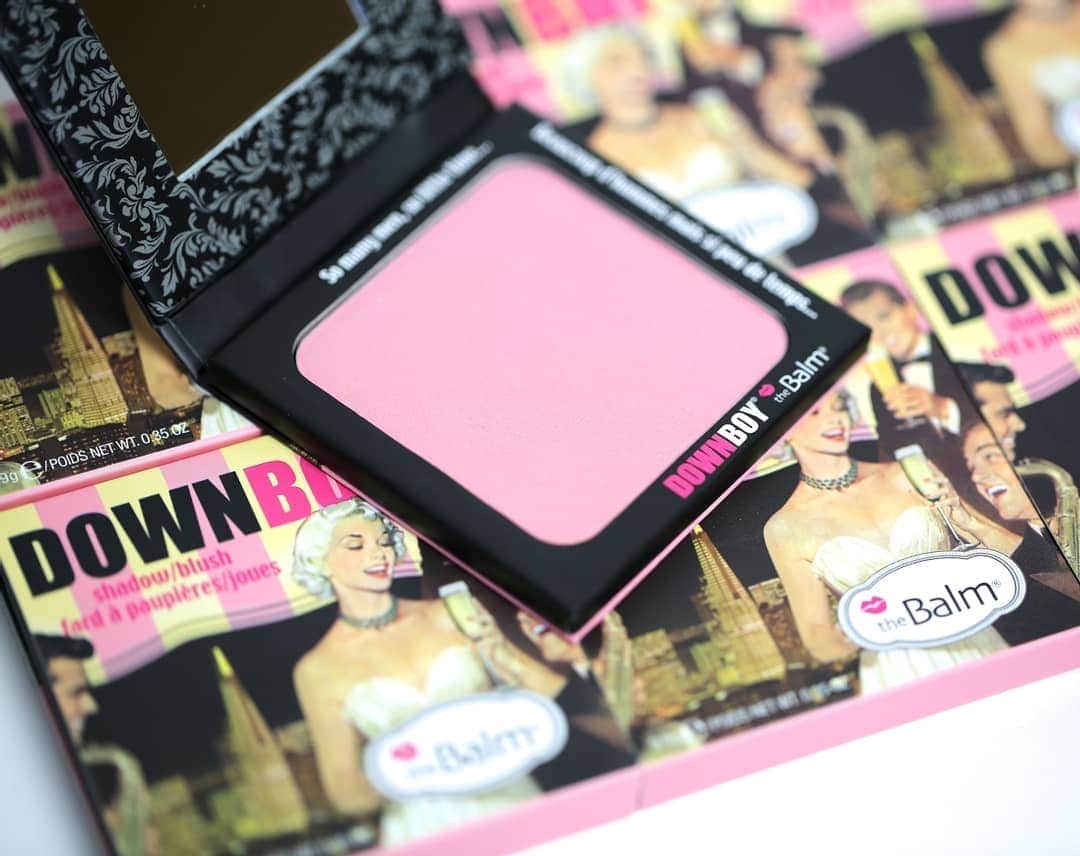 the Balmのインスタグラム：「It’s Monday! Don’t forget to be awesome 🌈   #mondaymotivation #thebalm #thebalmeu #thebalmcosmetics #makeup #beauty #glam #crueltyfreebeauty」