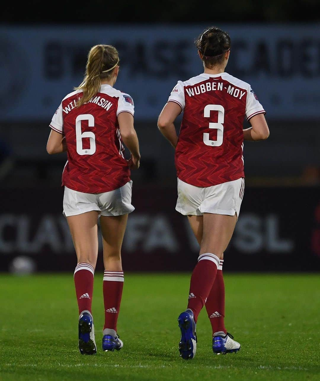 Arsenal Ladiesさんのインスタグラム写真 - (Arsenal LadiesInstagram)「Want to join the #AWFCAcademy? 👋⁣ ⁣ We’ve produced current first-team stars @leahwilliamsonn, @lottewubbenmoy and @annarosepatten 🔴⁣  ⁣ Click the link in our bio to find out more 👆」2月22日 21時06分 - arsenalwfc