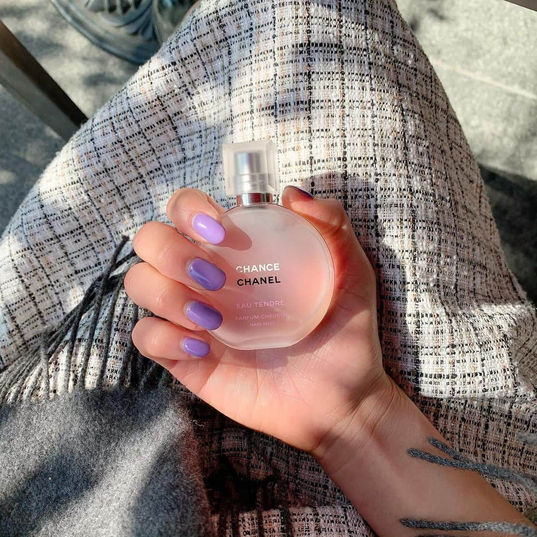近藤美月のインスタグラム：「﻿ ﻿ ﻿ ﻿ CHANEL 🤍﻿ ﻿ ﻿ ﻿」