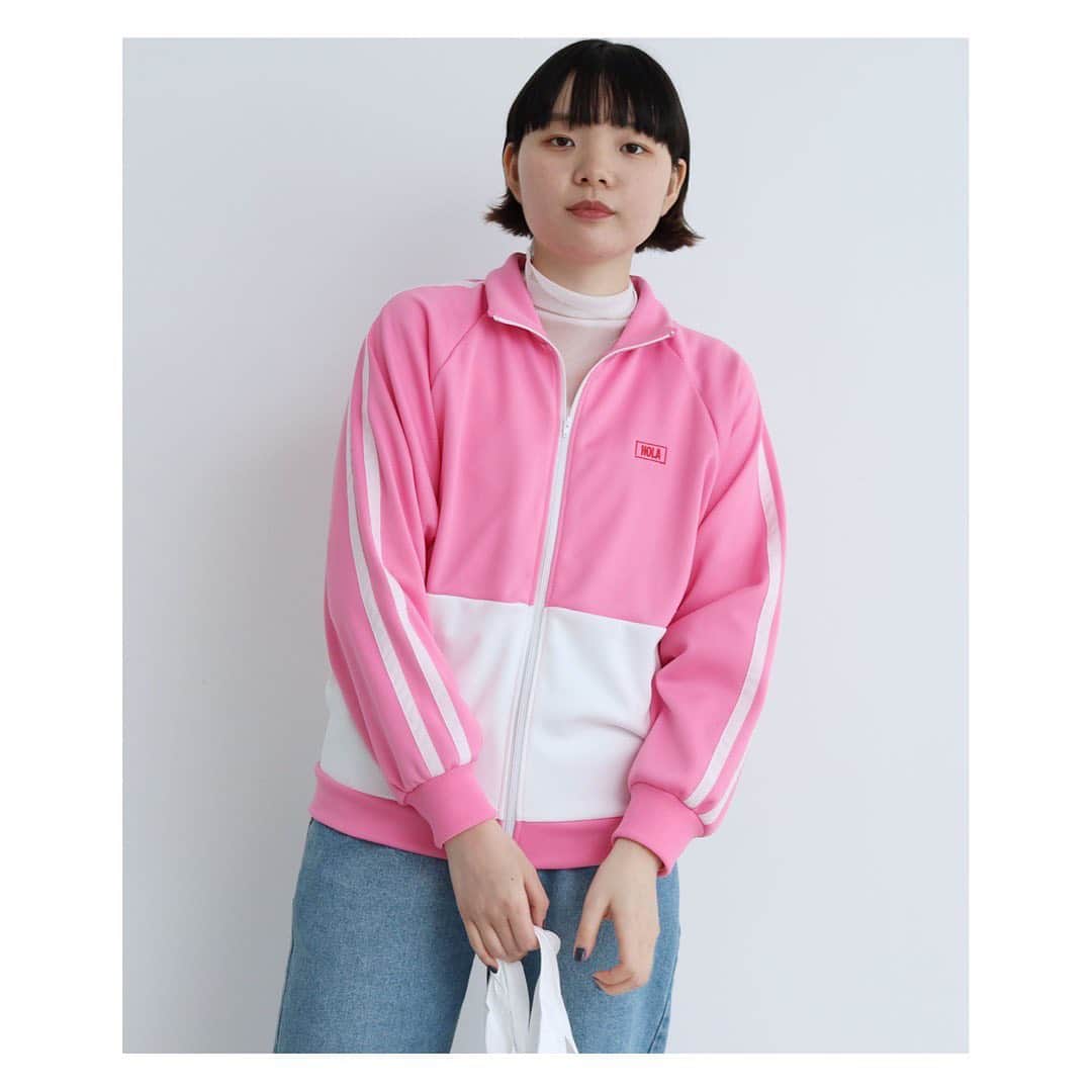iami_official_instagramさんのインスタグラム写真 - (iami_official_instagramInstagram)「… [pre-order] . . Web Store Limited Color !!  WEB店舗限定カラーもお作りしました。 プレイフルなピンク。  ピンクはZOZOTOWNとAMBIDEXstoreのみで お取り扱いとなります。  明日2/23(火)  朝の10時より ご予約start🌸 ＿＿＿＿＿＿＿＿＿＿＿＿＿＿  #iamiinfact #latelierdusavon  @latelier_du_savon_official  @ambidex_store」2月22日 21時40分 - iamiinfact