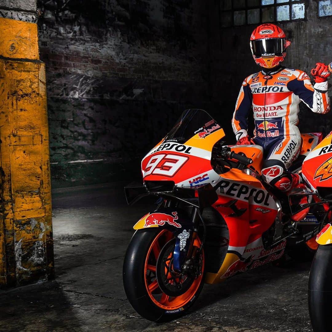 レプソル・ホンダのインスタグラム：「2️⃣0️⃣2️⃣1️⃣ 🤜🤛」