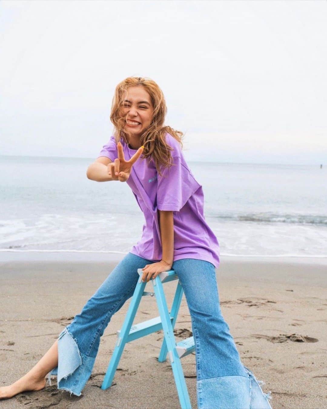 AMIのインスタグラム：「Soy feliz =♡=」